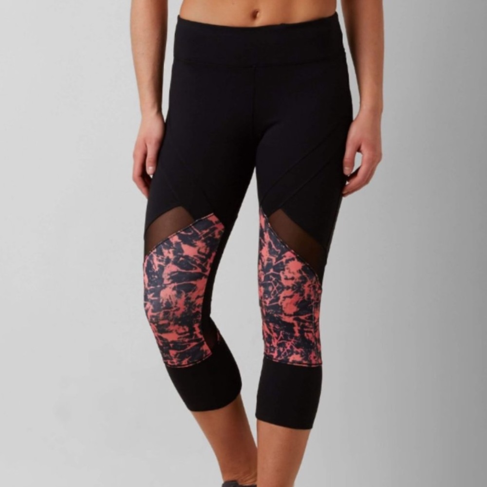 Miss me active Capri leggings